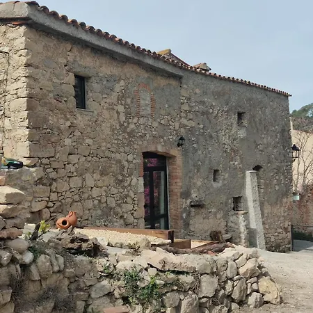 Cal Simon- Casa A Montserrat 木屋 *